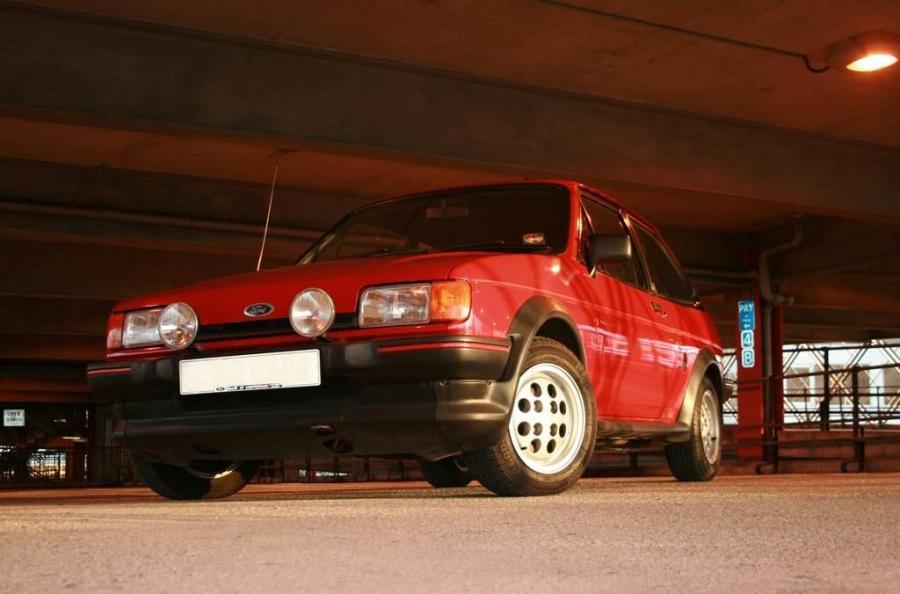  Ford Fiesta XR2 1985 года  (фото 4 из 13)